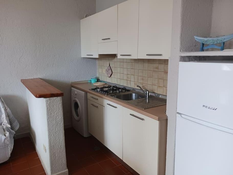 Appartamento A Baia Santa Reparata Exterior foto